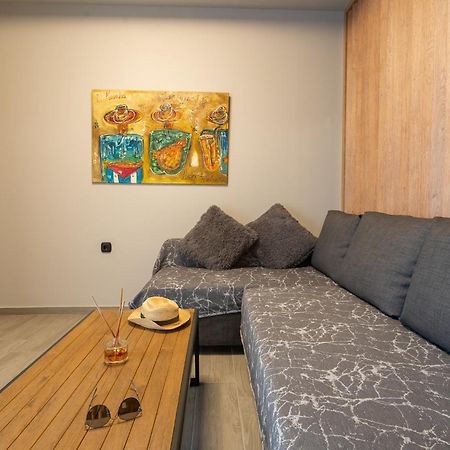 The Beehive Apartment Mytilene Bagian luar foto