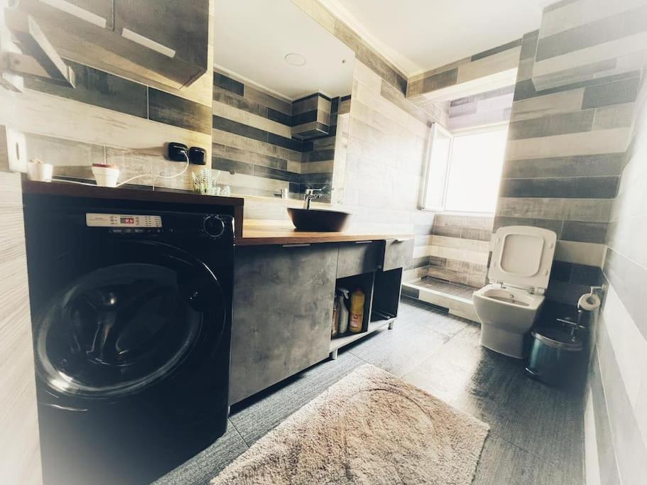 The Beehive Apartment Mytilene Bagian luar foto
