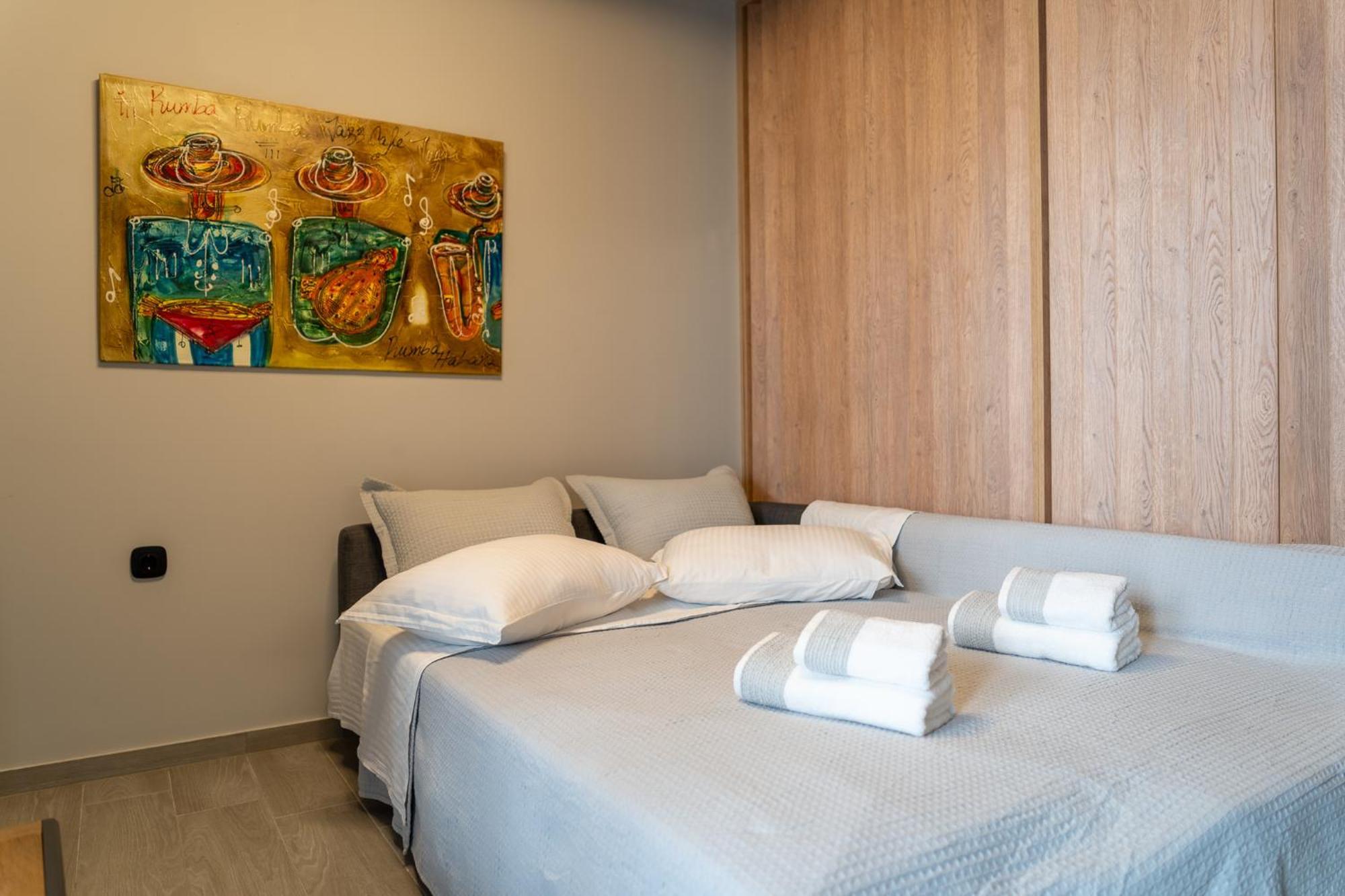The Beehive Apartment Mytilene Bagian luar foto